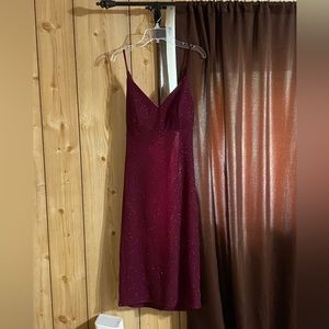 Elegant Burgundy Spaghetti Strap Dress